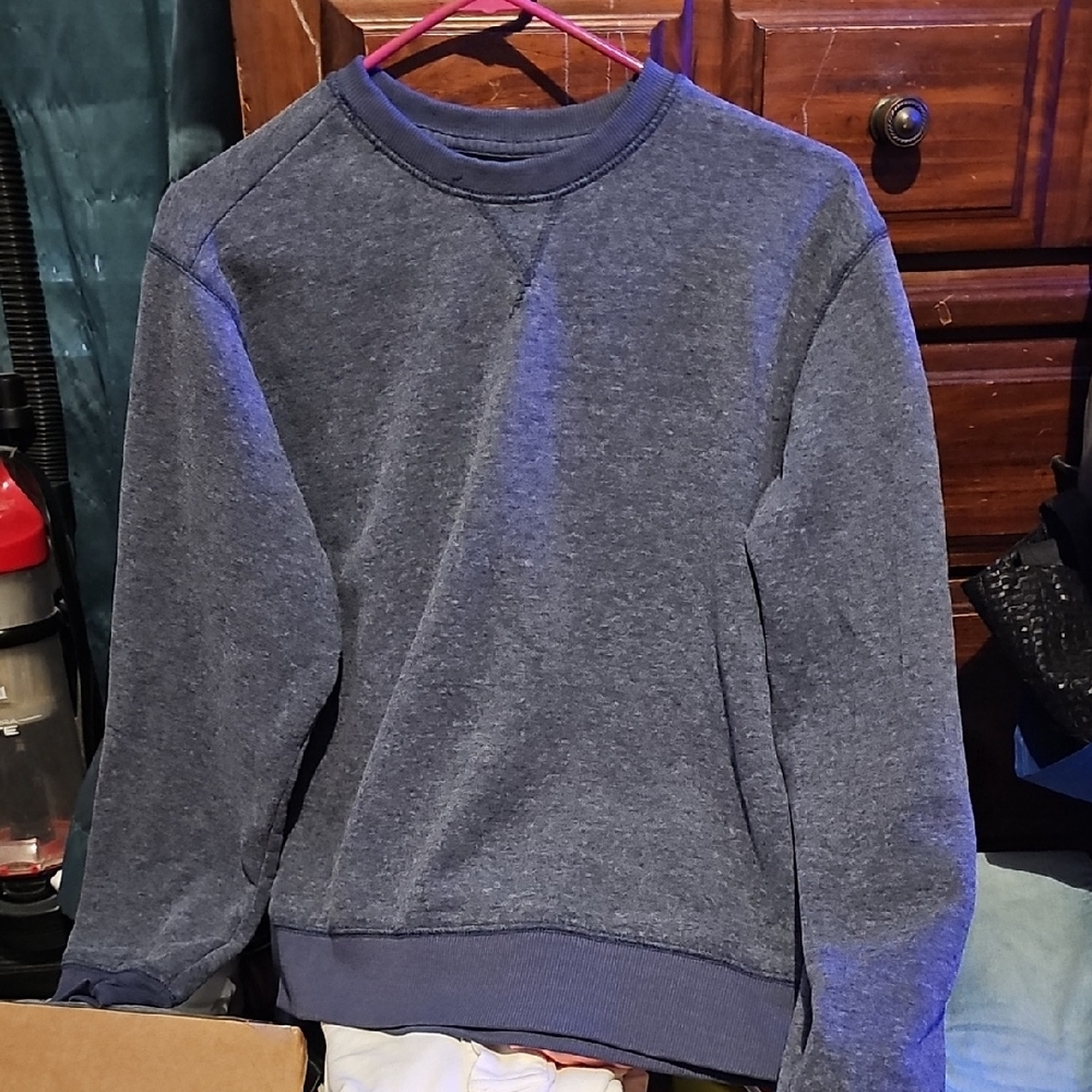 !! Men's M  Blue Crewneck Sweater